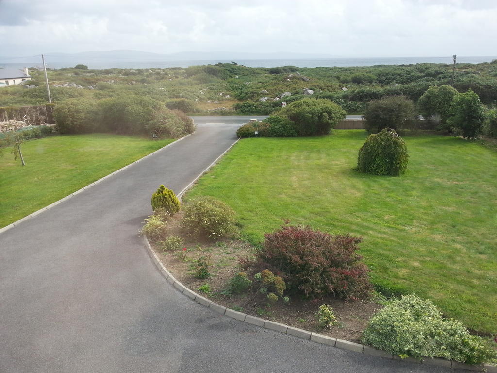 Aran View - Radharc Arainn B&B Spiddal Oda fotoğraf