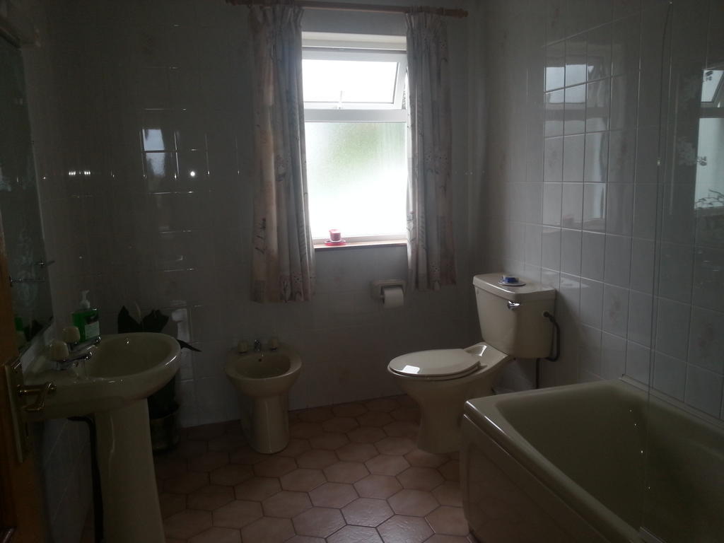 Aran View - Radharc Arainn B&B Spiddal Oda fotoğraf